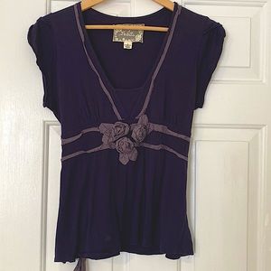 Deletta (Anthropologie) V neck, Tie Back Tee with Flower Detail